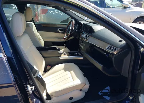 2016 Mercedes-Benz E 350 z USA, uszkodzony, nr VIN WDDHF5KBXGB185983